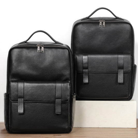 Spacious capacity leather bag